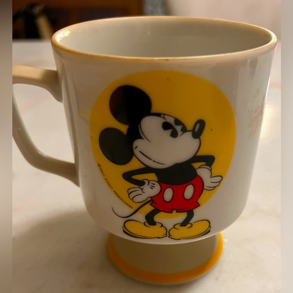 Vintage Walt Disney Productions Mickey Mouse Pedestal Coffee Mug Cup 70’s Japan - Picture 1 of 6